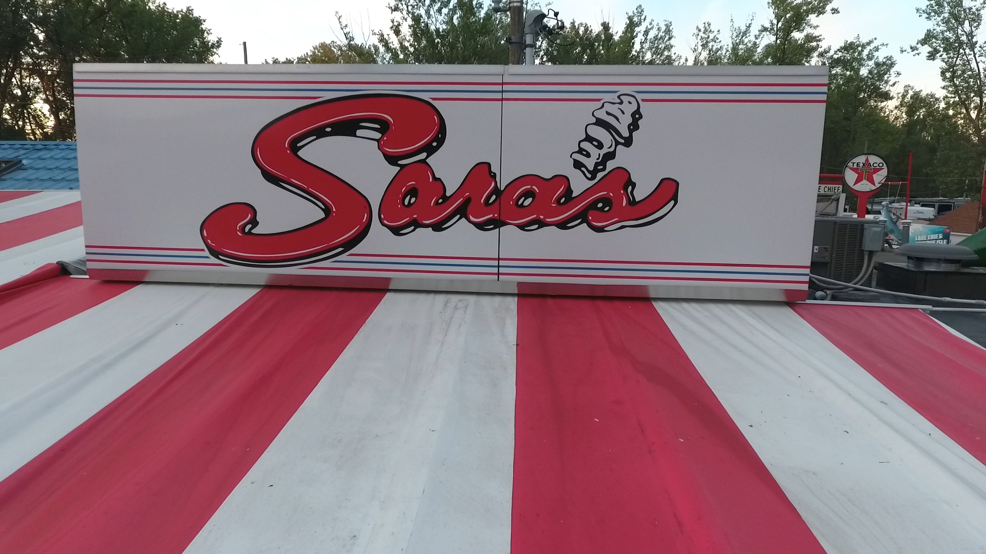 HOME Saras Ice Cream Pub